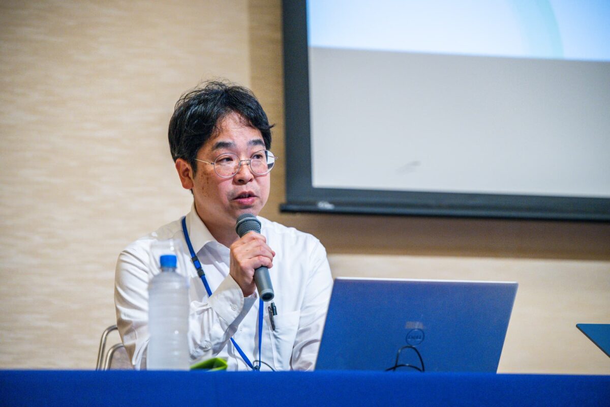 「ハレいろ・サイクリングOKAYAMA」の取り組みを発表した岡山県観光課の橋本博幸総括副参事