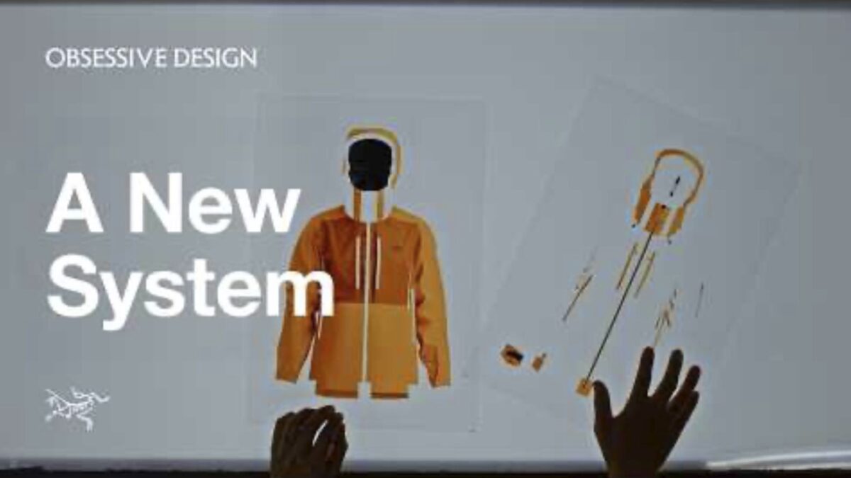 アークテリクス「SYSTEM 0」とスペーロ SV ジャケットの構造を示すプレゼンテーション